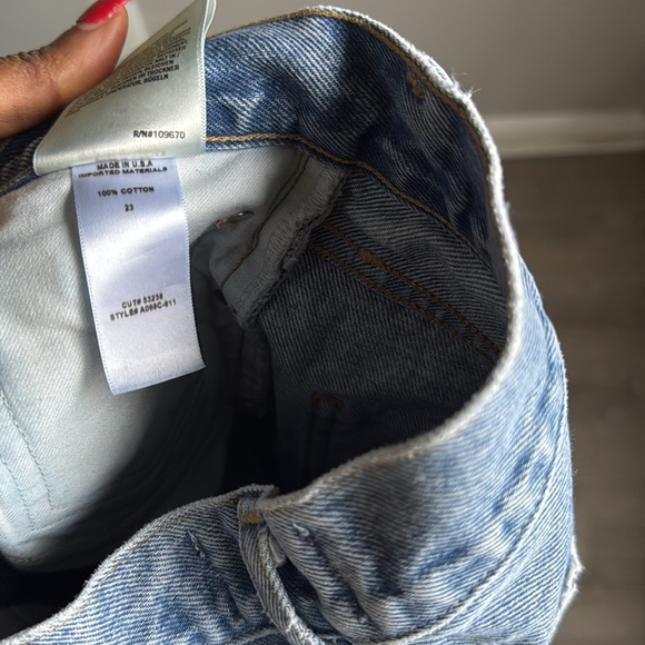 AGOLDE 90's Mid Rise Loose Fit Cotton Ripped Leg Jeans size 23 - Picture 10 of 12